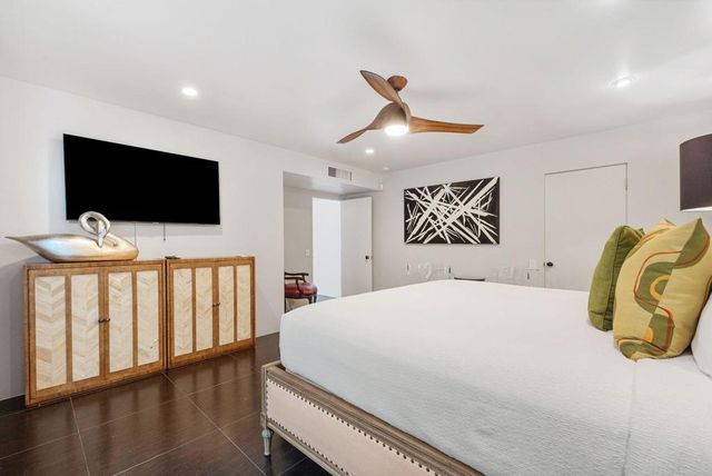 2015 S Toledo Avenue, Palm Springs, CA 92264