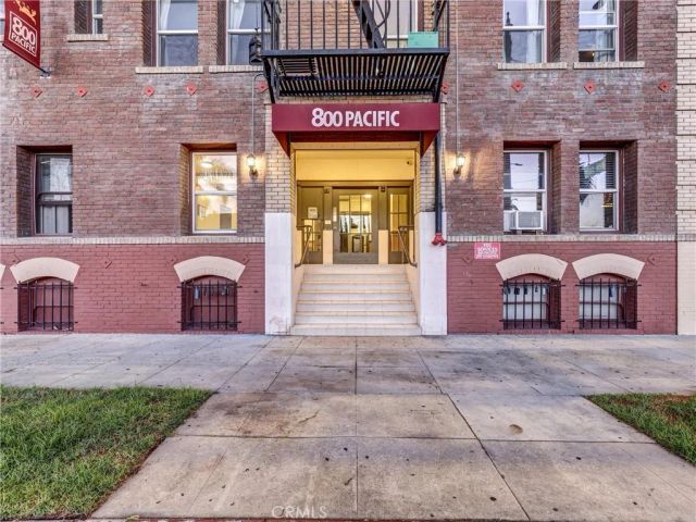 800 Pacific 109, Long Beach, CA 90813