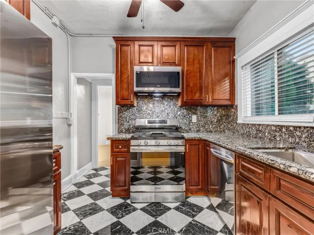 800 Pacific 109, Long Beach, CA 90813