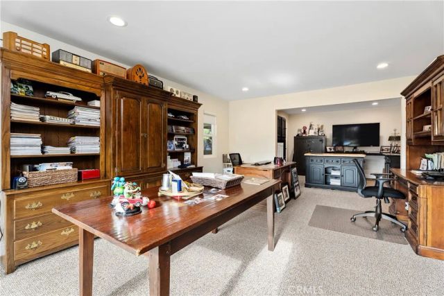 1562 Wyndham Court, Santa Ana, CA 92705