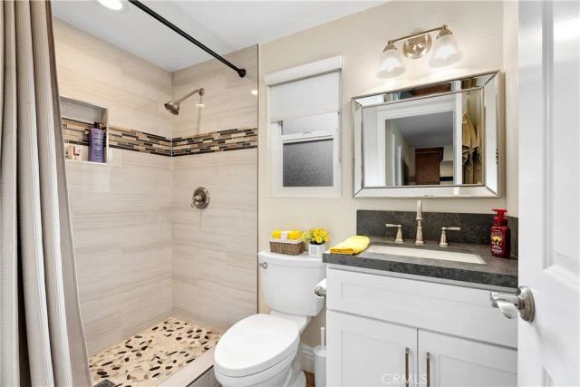 1562 Wyndham Court, Santa Ana, CA 92705