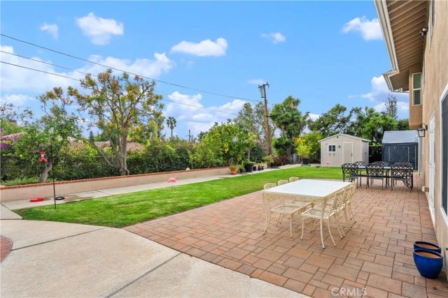 1562 Wyndham Court, Santa Ana, CA 92705