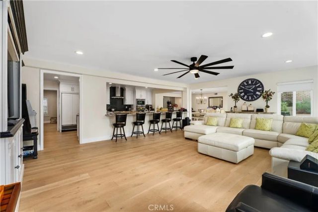 1562 Wyndham Court, Santa Ana, CA 92705