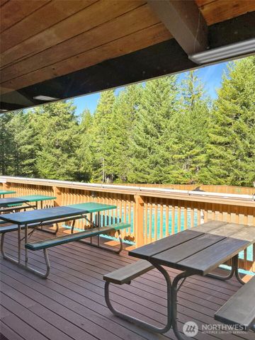 111 N Colony Surf Drive, Lilliwaup, WA 98555