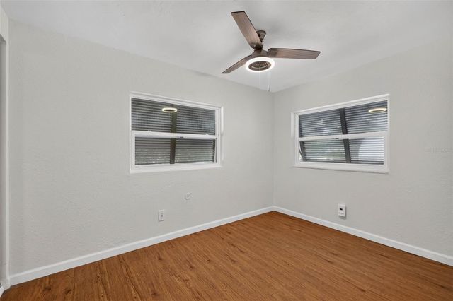 6172 59TH PLACE N, St Petersburg, FL 33709