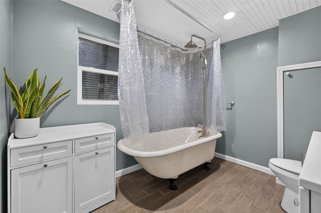 6172 59TH PLACE N, St Petersburg, FL 33709