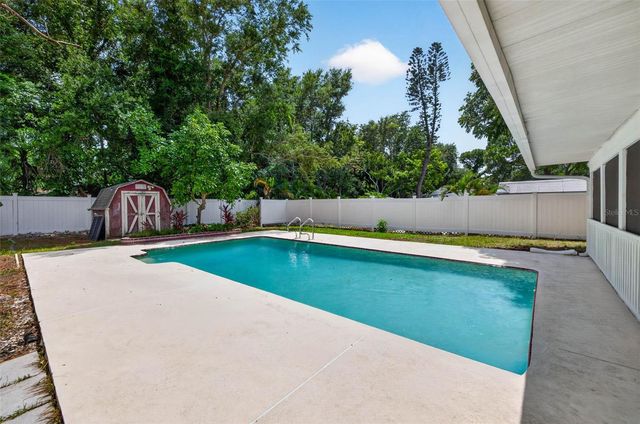 6172 59TH PLACE N, St Petersburg, FL 33709