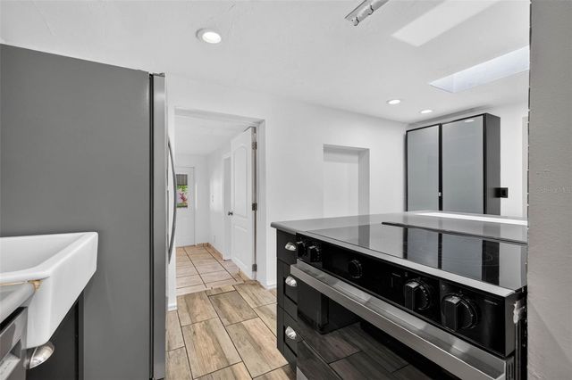 6172 59TH PLACE N, St Petersburg, FL 33709