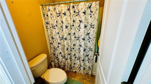 3301 Kessock Ridge Trail, Snellville, GA 30039