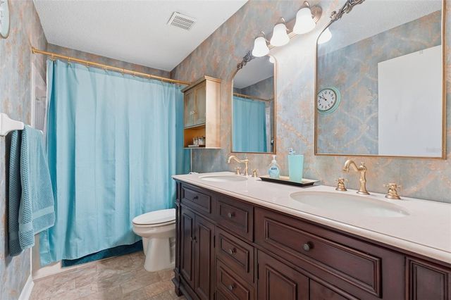 8556 SW 90TH LANE F, Ocala, FL 34481