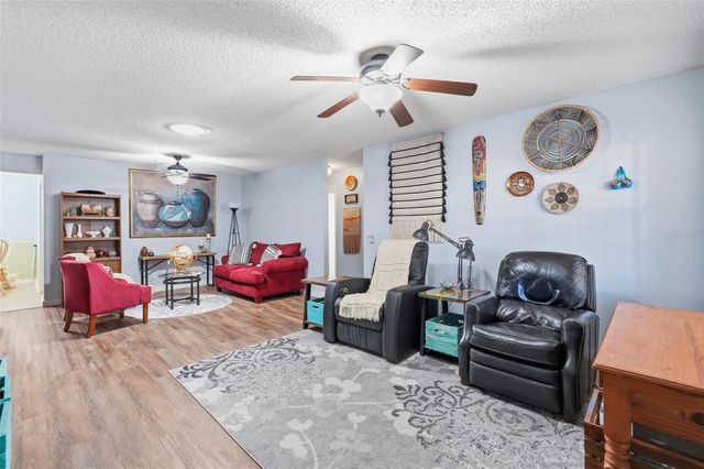 8556 SW 90TH LANE F, Ocala, FL 34481