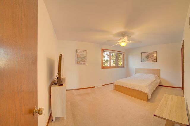 15656 S Walnut Court, Homer Glen, IL 60491