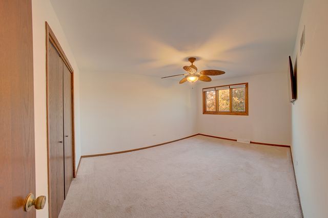 15656 S Walnut Court, Homer Glen, IL 60491