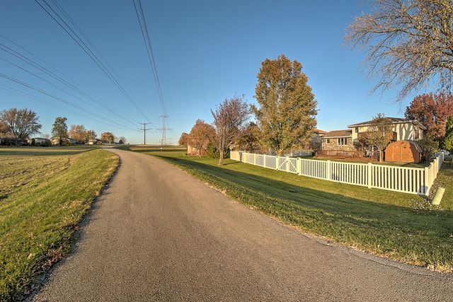 15656 S Walnut Court, Homer Glen, IL 60491