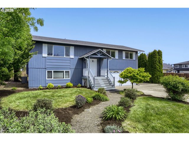 854 Ne 16TH Ave, Canby, OR 97013
