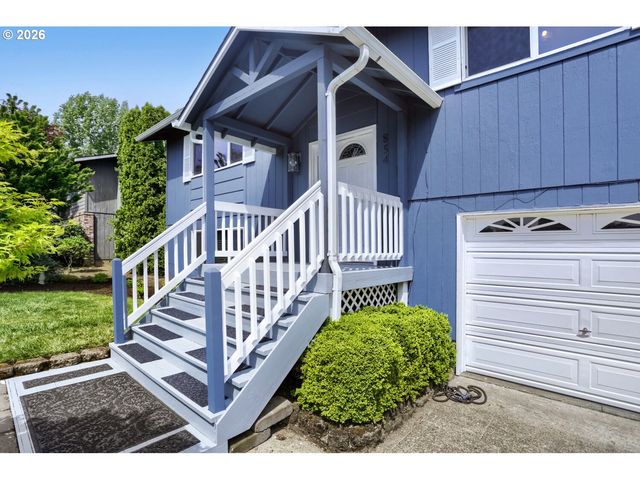 854 Ne 16TH Ave, Canby, OR 97013
