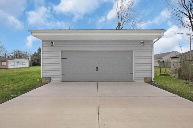 546 Stambaugh Avenue, Columbus, OH 43207