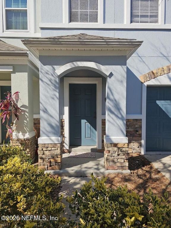 5811 PARKSTONE CROSSING Drive, Jacksonville, FL 32258