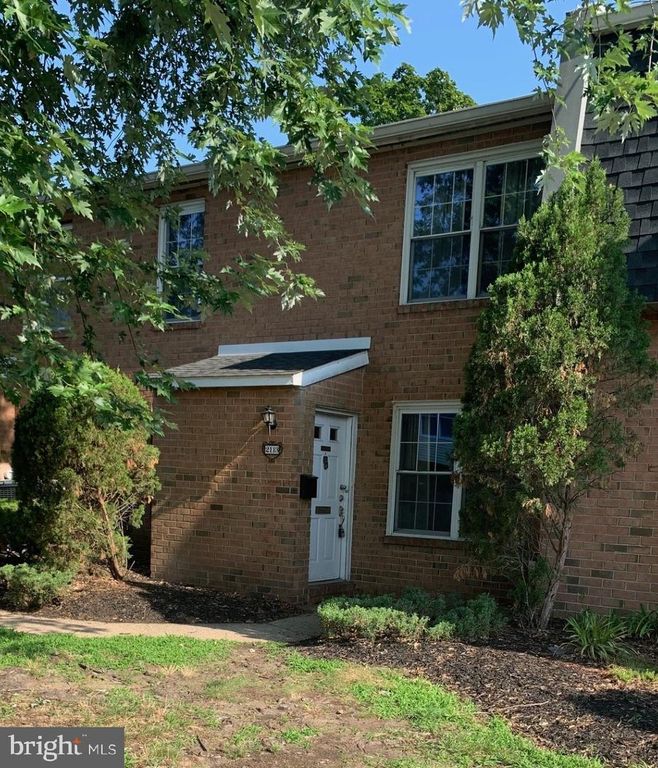 2113 HARBOUR DR, PALMYRA, NJ 08065 — exterior