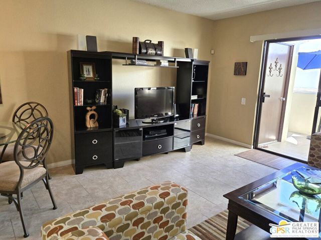 1655 E Palm Canyon Drive 208, Palm Springs, CA 92264