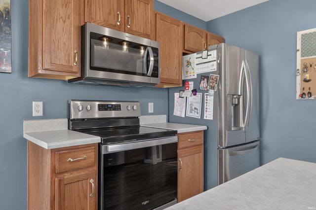 8627 Tara Court, Fort Wayne, IN 46825