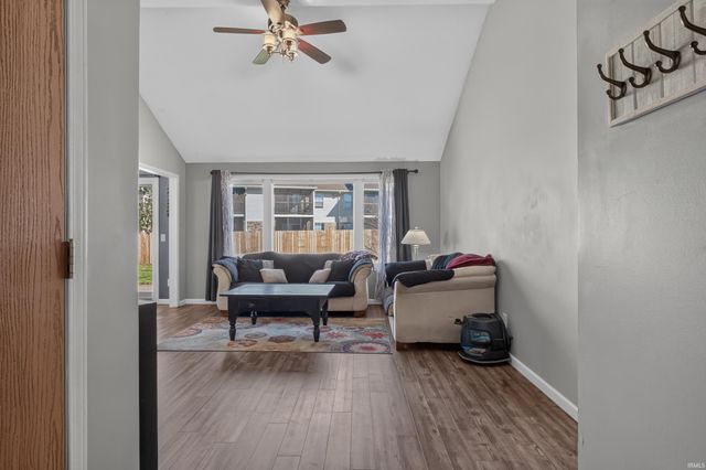 8627 Tara Court, Fort Wayne, IN 46825