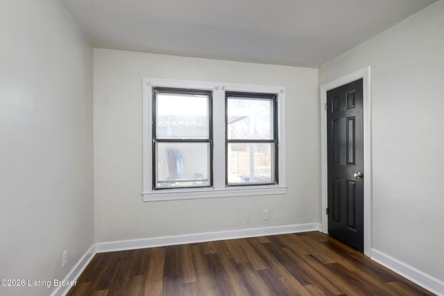 1811 Beech St, Louisville, KY 40210