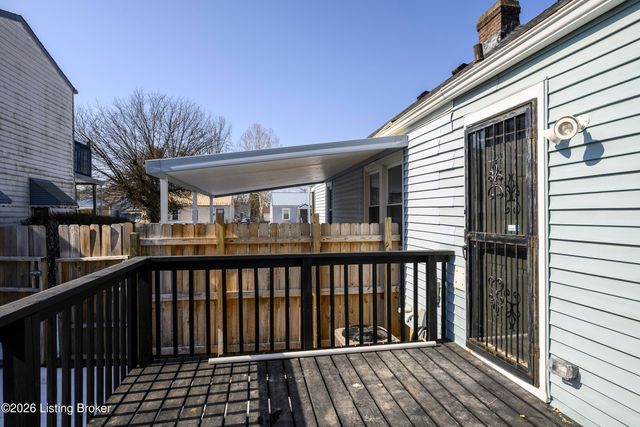 1811 Beech St, Louisville, KY 40210