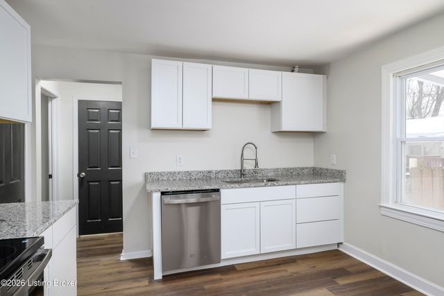 1811 Beech St, Louisville, KY 40210