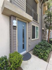 937 Savi, Corona, CA 92878