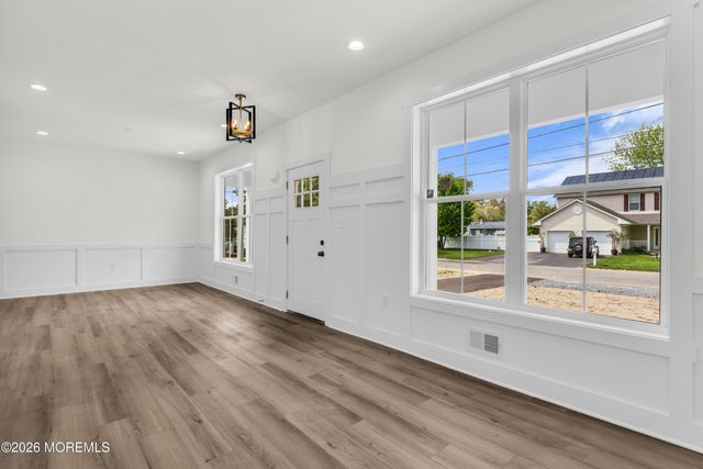 1232 First Avenue, Toms River, NJ 08757