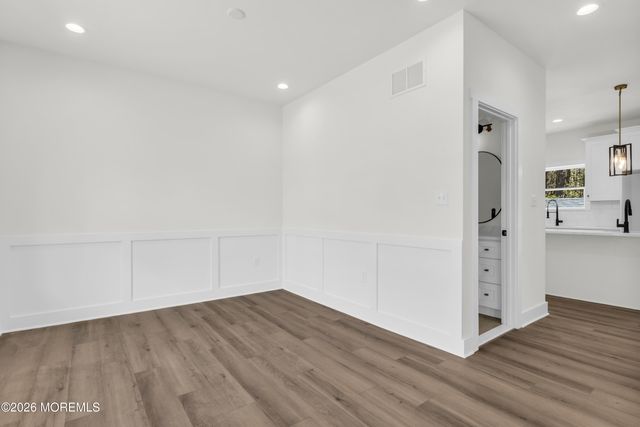 1232 First Avenue, Toms River, NJ 08757