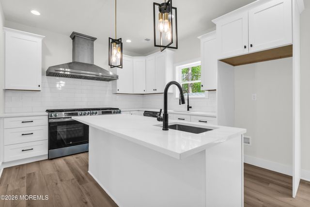 1232 First Avenue, Toms River, NJ 08757