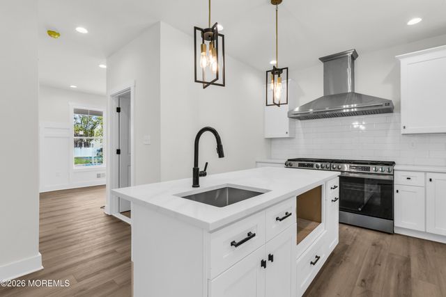 1232 First Avenue, Toms River, NJ 08757