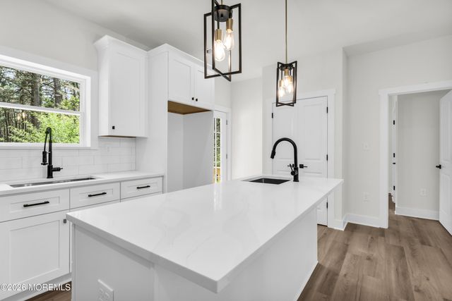 1232 First Avenue, Toms River, NJ 08757