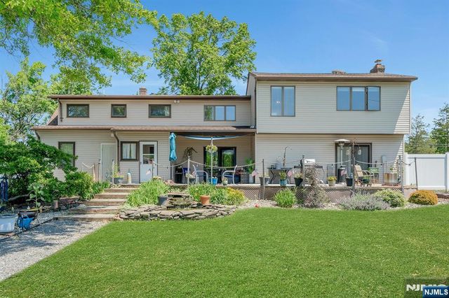 104 Steinmetz Road, Hillsborough, NJ 08844