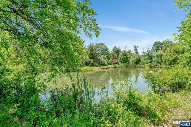 104 Steinmetz Road, Hillsborough, NJ 08844