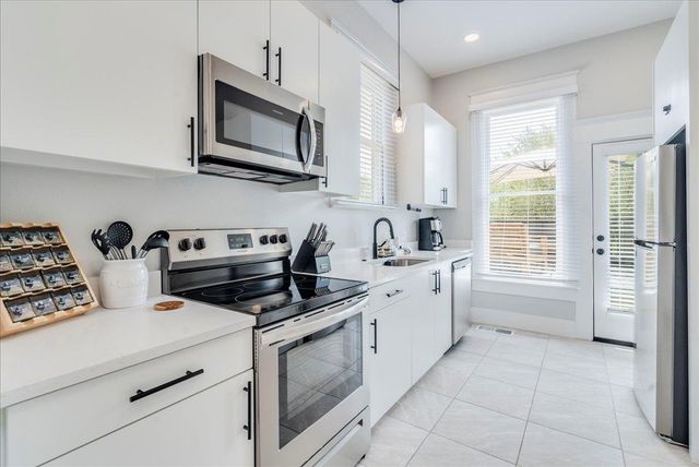 1317 Newning Avenue, Austin, TX 78704