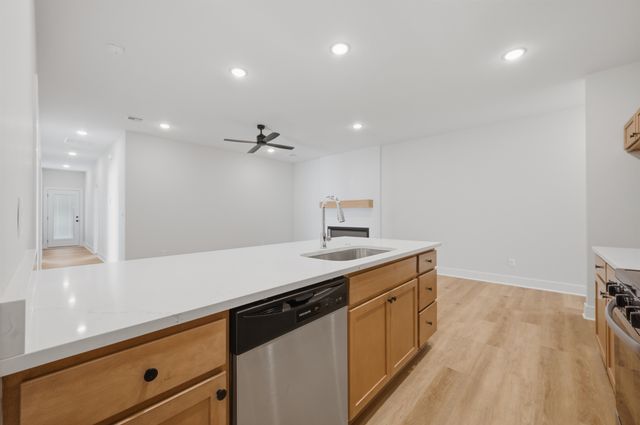161-163 N Mendocino Ct, Goddard, KS 67052