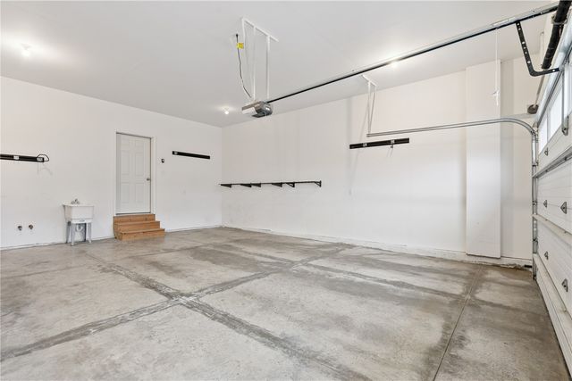 1112 Mary Lane, North Liberty, IA 52317