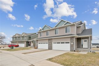 1112 Mary Lane, North Liberty, IA 52317