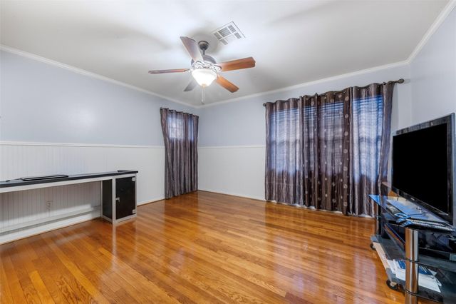 5519 Cheshire Lane, Houston, TX 77092