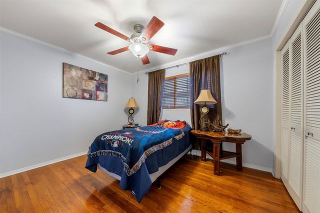 5519 Cheshire Lane, Houston, TX 77092