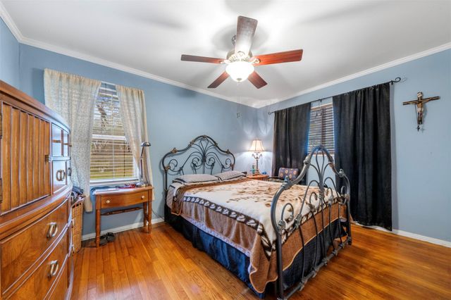 5519 Cheshire Lane, Houston, TX 77092