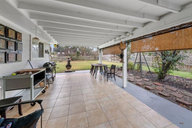 5519 Cheshire Lane, Houston, TX 77092