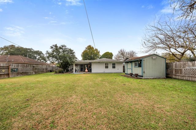 5519 Cheshire Lane, Houston, TX 77092