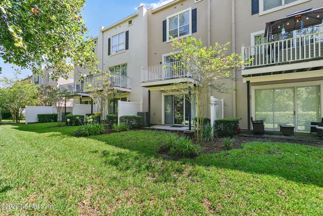 4456 CONGRESSIONAL Drive, Jacksonville, FL 32246