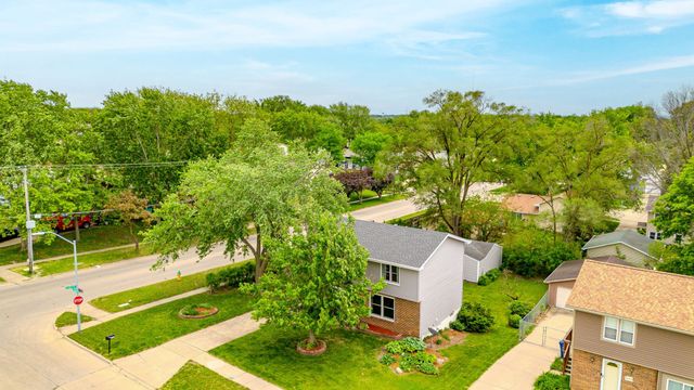 4161 E Euclid Avenue, Des Moines, IA 50317