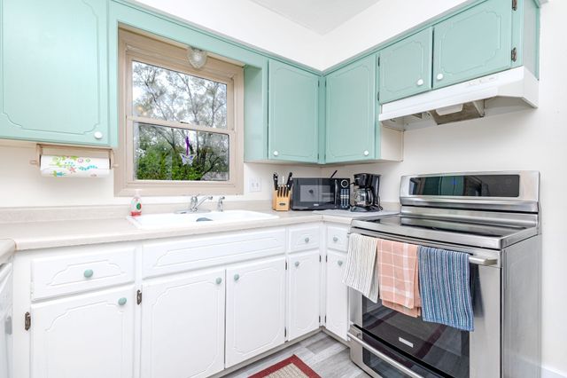 4161 E Euclid Avenue, Des Moines, IA 50317