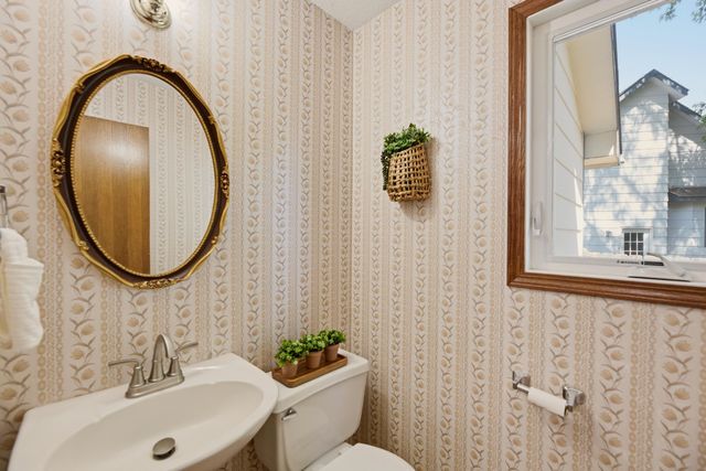 4022 N Rushwood Cir., Wichita, KS 67226